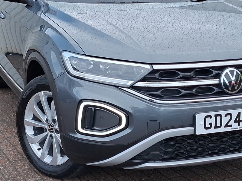 Used Volkswagen T-Roc 2024 for sale - 77034927: Photo 9