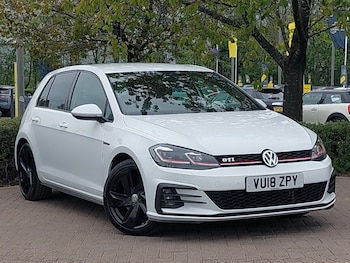 Used Volkswagen Golf 2018 for sale - 78546695: Photo