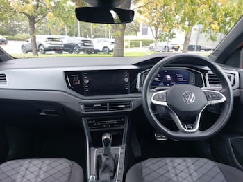 Used Volkswagen Polo 2023 for sale - 76174525: Photo