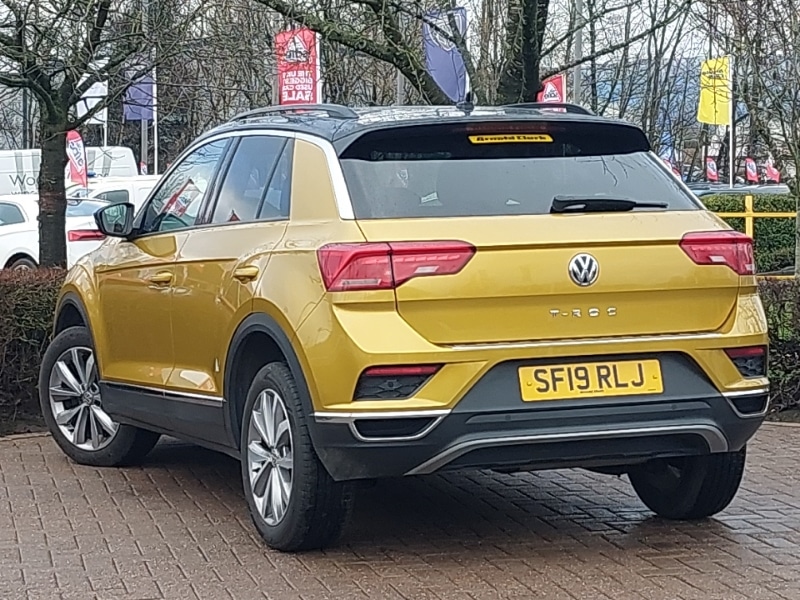 Used Volkswagen T-Roc 2019 for sale - 77645045: Photo 3