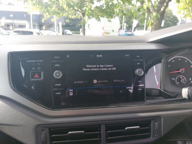 Used Volkswagen Polo 2019 for sale - 76294359: Photo 11