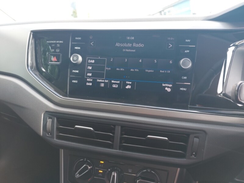 Used Volkswagen Polo 2019 for sale - 76294359: Photo 14