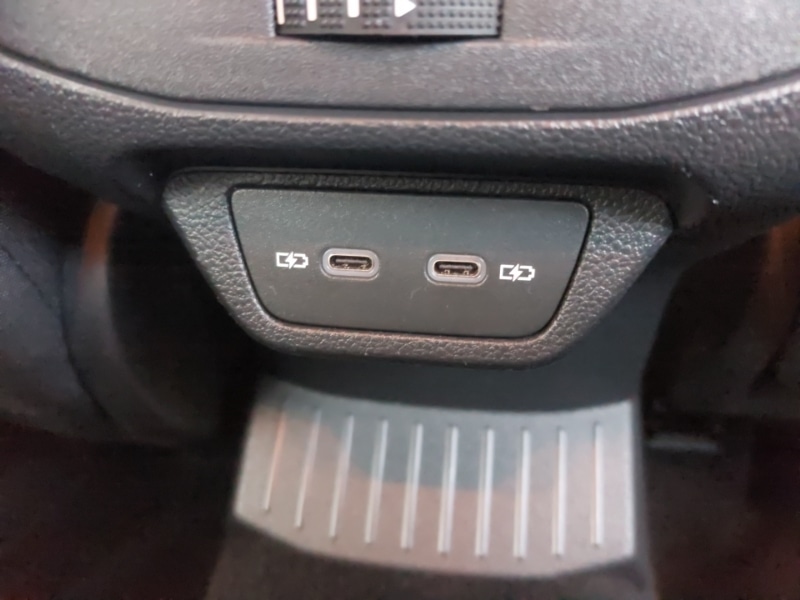 Used Volkswagen T-Roc 2023 for sale - 77371462: Photo 10