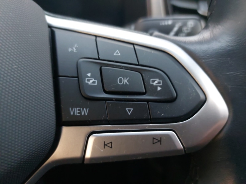 Used Volkswagen T-Roc 2023 for sale - 77371462: Photo 13