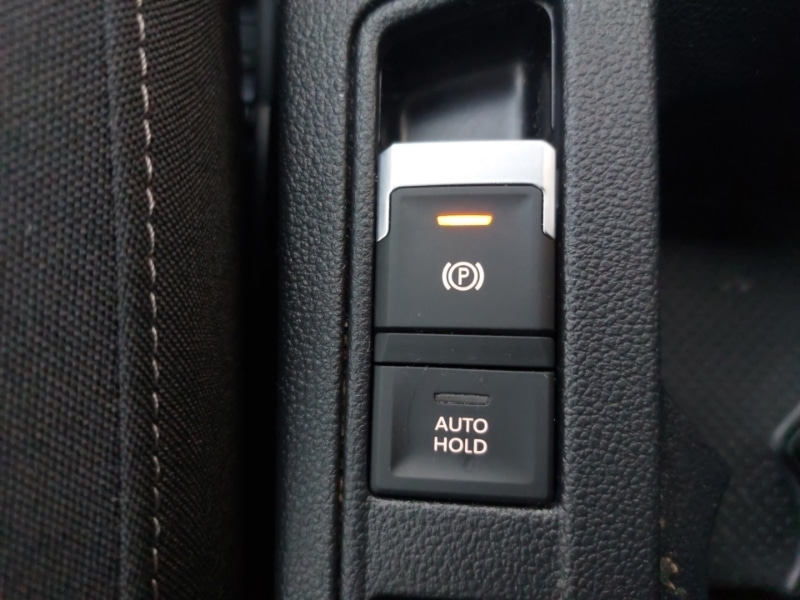 Used Volkswagen T-Roc 2023 for sale - 77371462: Photo 19