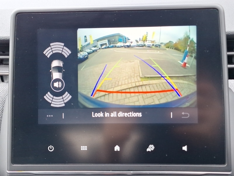 Used Renault Clio 2023 for sale - 76249820: Photo 10