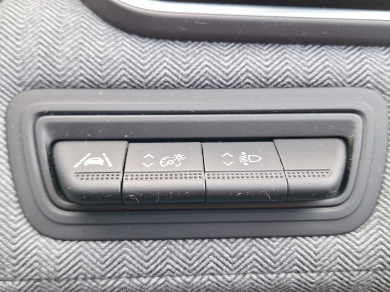 Used Renault Clio 2023 for sale - 76249820: Photo 16