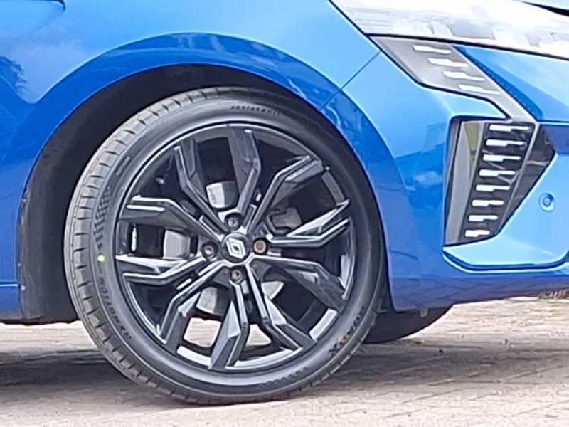 Used Renault Clio 2023 for sale - 76249820: Photo 9