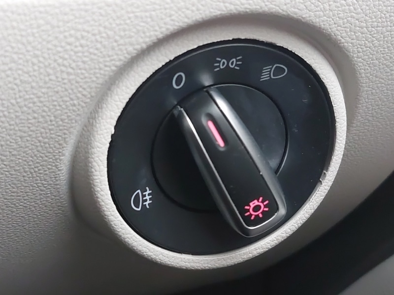 Used Volkswagen up! 2018 for sale - 77448903: Photo 19