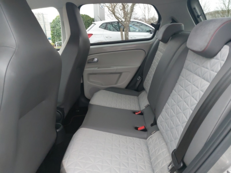 Used Volkswagen up! 2018 for sale - 77448903: Photo 6