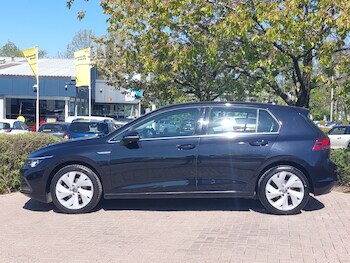 Used Volkswagen Golf 2021 for sale - 78425350: Photo