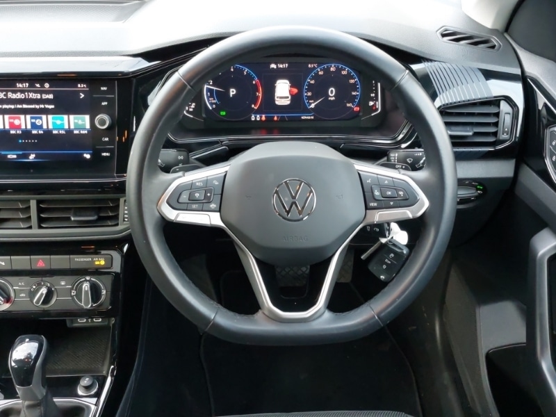 Used Volkswagen T-Cross 2023 for sale - 76737208: Photo 7