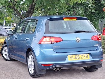 Used Volkswagen Golf 2016 for sale - 79734572: Photo