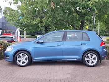 Used Volkswagen Golf 2016 for sale - 79734572: Photo