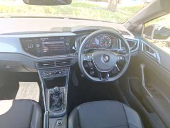 Used Volkswagen Polo 2018 for sale - 74678805: Photo