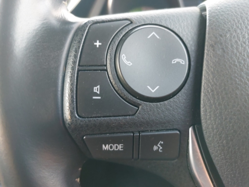 Used Toyota Auris 2018 for sale - 77475971: Photo 12