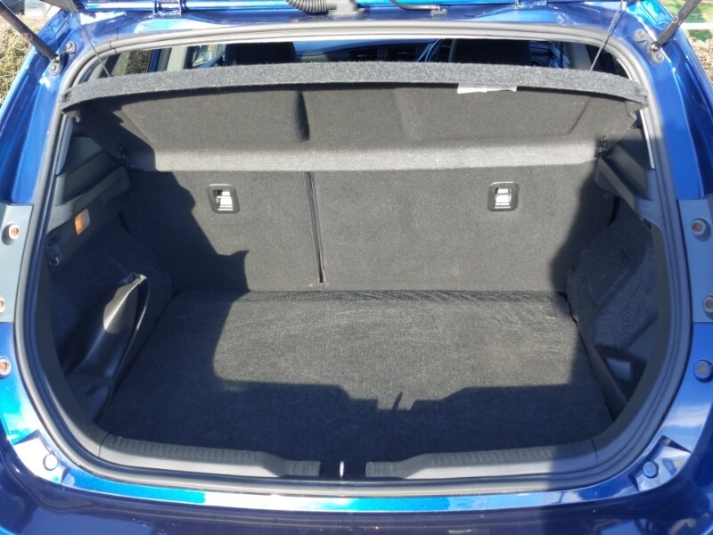 Used Toyota Auris 2018 for sale - 77475971: Photo 8