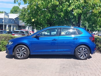 Used Volkswagen Polo 2024 for sale - 78700156: Photo