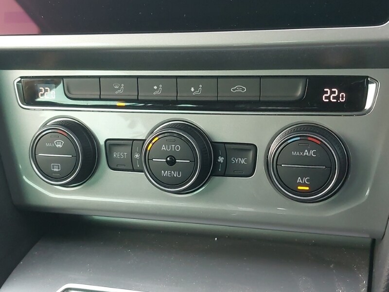 Used Volkswagen Passat 2017 for sale - 77105669: Photo 18