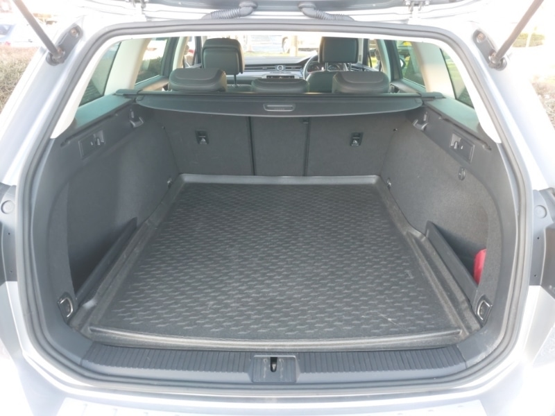 Used Volkswagen Passat 2017 for sale - 77105669: Photo 8