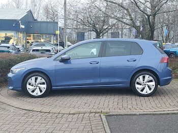 Used Volkswagen Golf 2024 for sale - 76911689: Photo