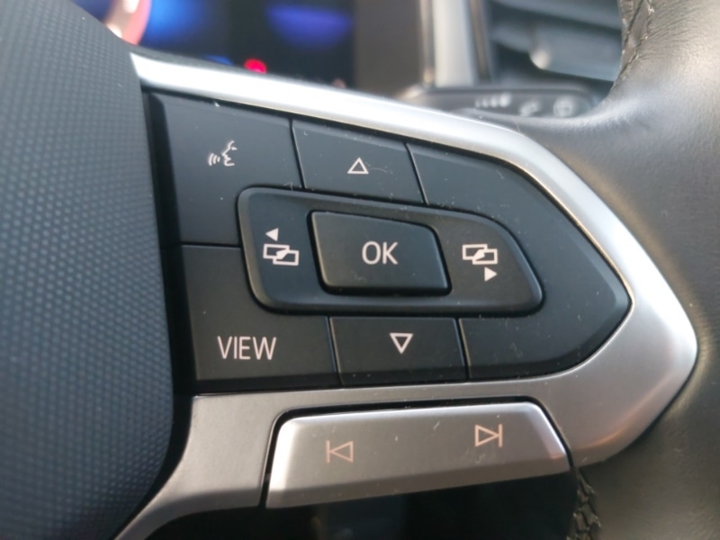 Used Volkswagen T-Roc 2022 for sale - 76408219: Photo 13