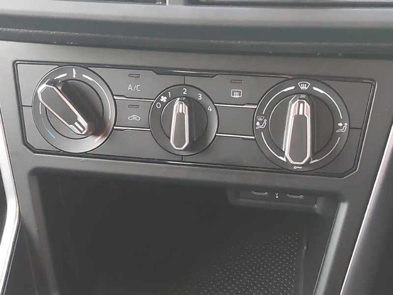 Used Volkswagen Polo 2024 for sale - 76696147: Photo 18