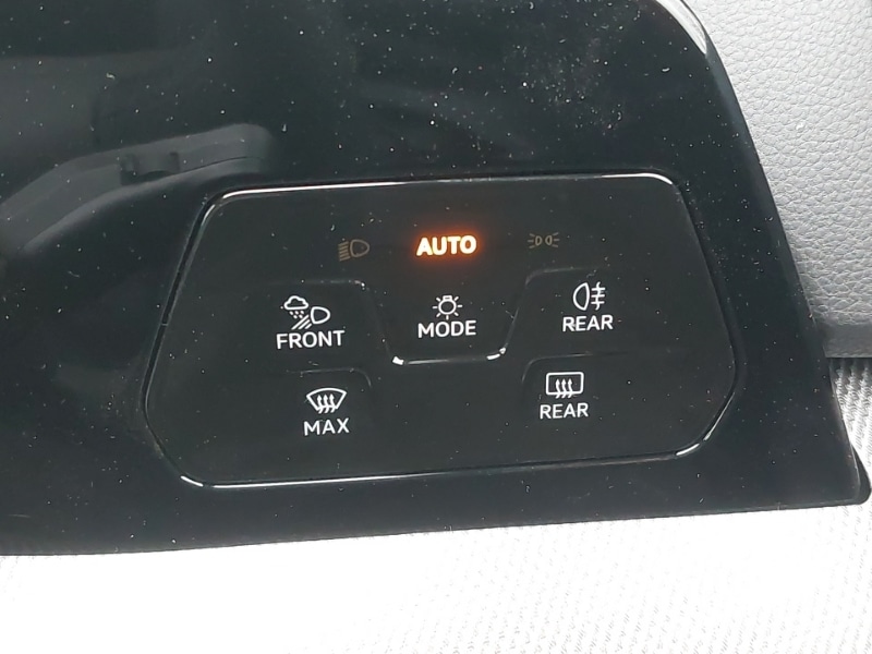 Used Volkswagen Golf 2025 for sale - 76970561: Photo 19