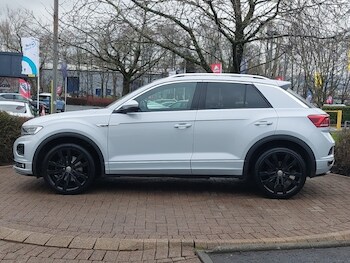 Used Volkswagen T-Roc 2020 for sale - 77433361: Photo