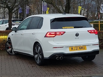 Used Volkswagen Golf 2021 for sale - 76947439: Photo