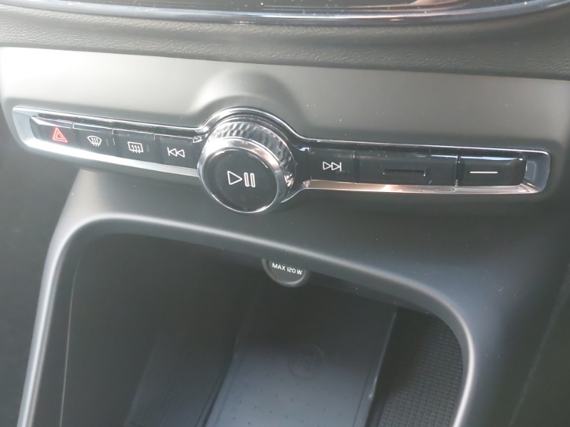 Used Volvo XC40 2025 for sale - 77596036: Photo 18