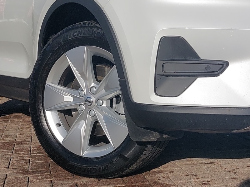 Used Volvo XC40 2025 for sale - 77596036: Photo 9