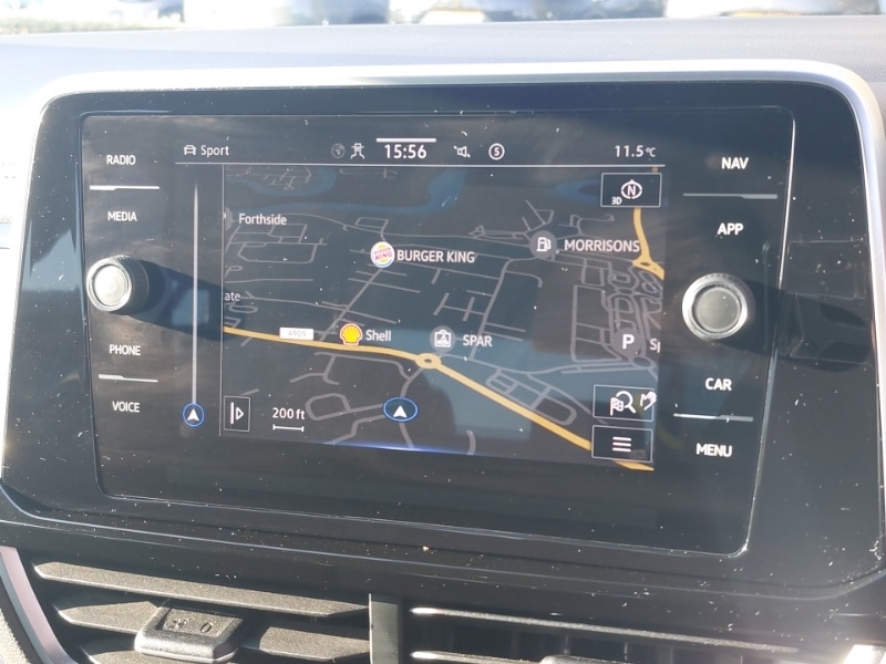 Used Volkswagen T-Roc 2022 for sale - 76282305: Photo 16