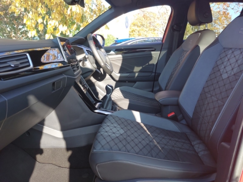 Used Volkswagen T-Roc 2022 for sale - 76282305: Photo 5