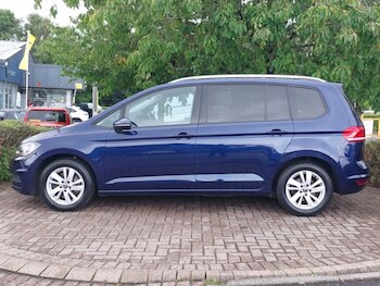 Used Volkswagen Touran 2021 for sale - 75369339: Photo