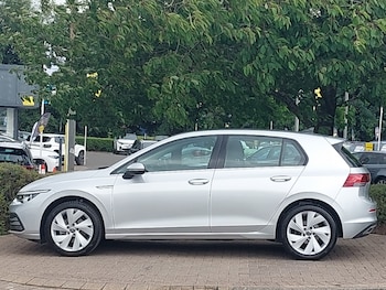 Used Volkswagen Golf 2024 for sale - 79486065: Photo