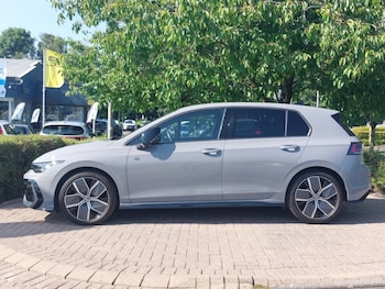 Used Volkswagen Golf 2025 for sale - 79157518: Photo