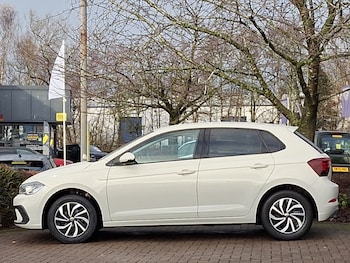 Used Volkswagen Polo 2023 for sale - 76846976: Photo