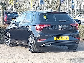 Used Volkswagen Polo 2024 for sale - 78066147: Photo