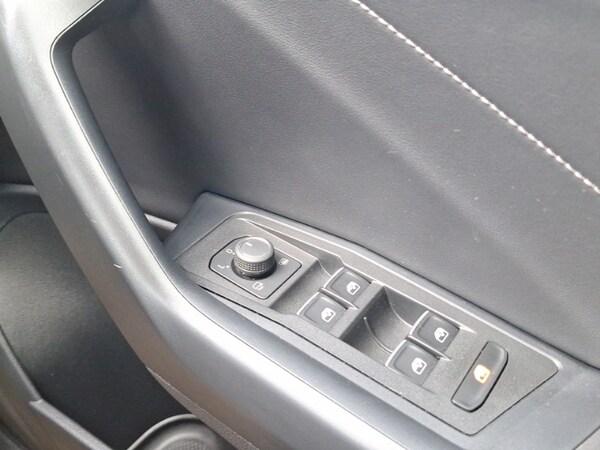 Used Volkswagen T-Roc 2024 for sale - 75185247: Photo 18