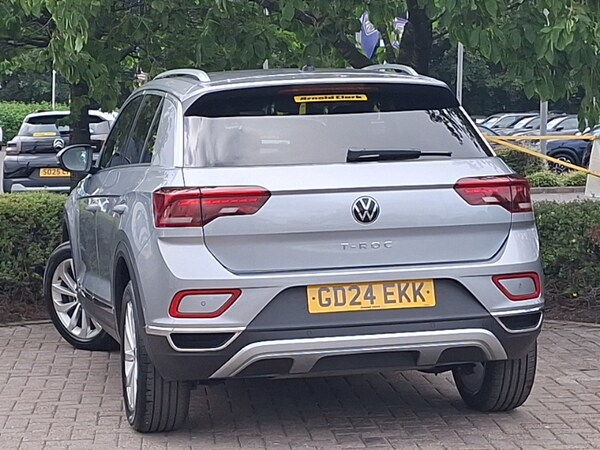 Used Volkswagen T-Roc 2024 for sale - 75185247: Photo 3
