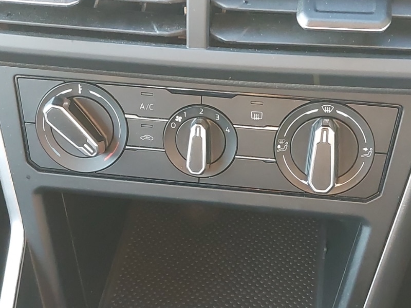 Used Volkswagen Polo 2022 for sale - 77252181: Photo 17