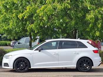 Used Audi A3 2018 for sale - 74737611: Photo