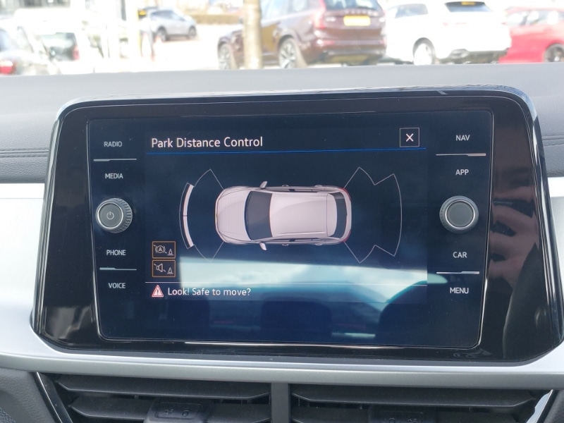 Used Volkswagen T-Roc 2023 for sale - 77974932: Photo 10