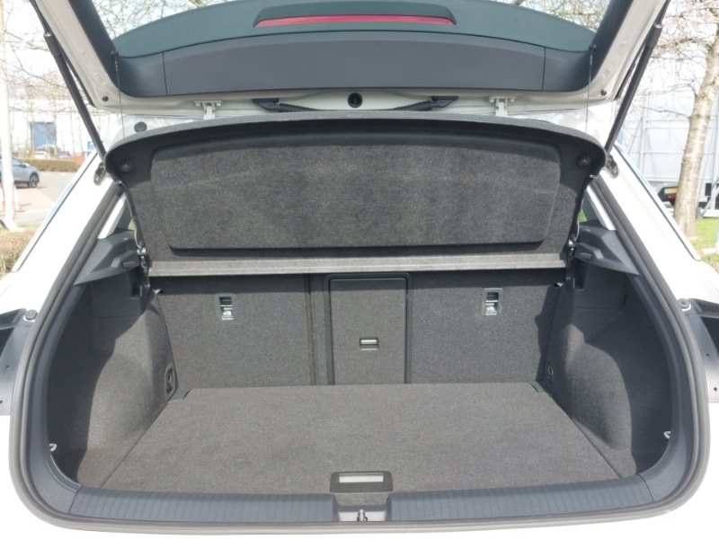 Used Volkswagen T-Roc 2023 for sale - 77974932: Photo 8