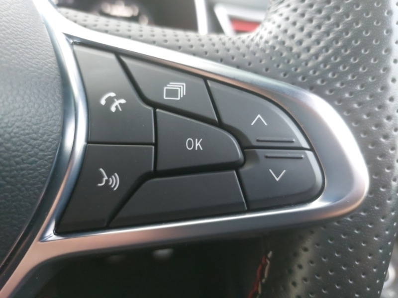 Used Renault Clio 2023 for sale - 76834488: Photo 13