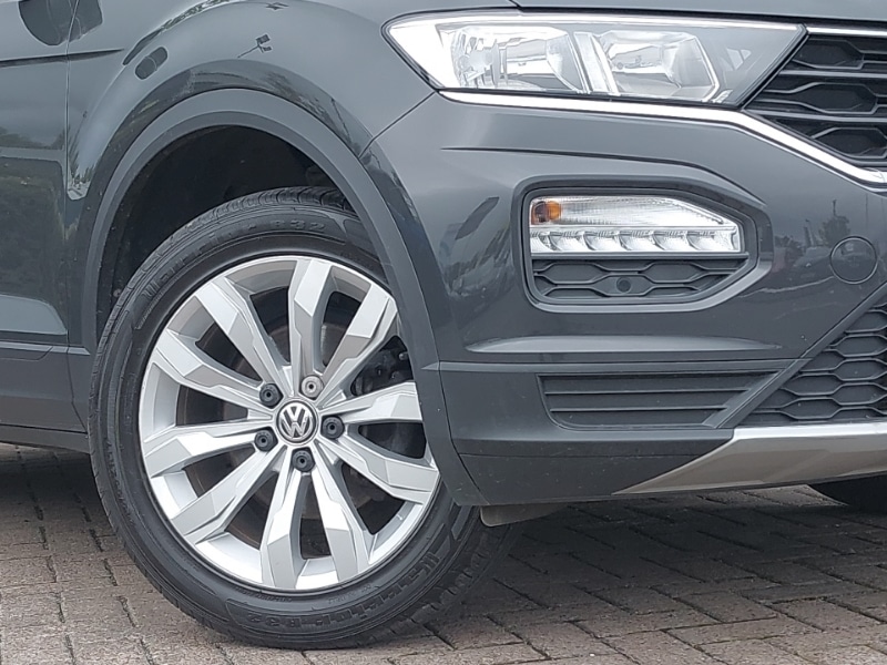 Used Volkswagen T-Roc 2019 for sale - 76121143: Photo 9
