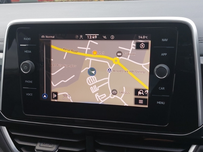 Used Volkswagen T-Roc 2023 for sale - 76507159: Photo 16