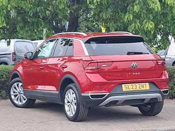 Used Volkswagen T-Roc 2023 for sale - 74749748: Photo