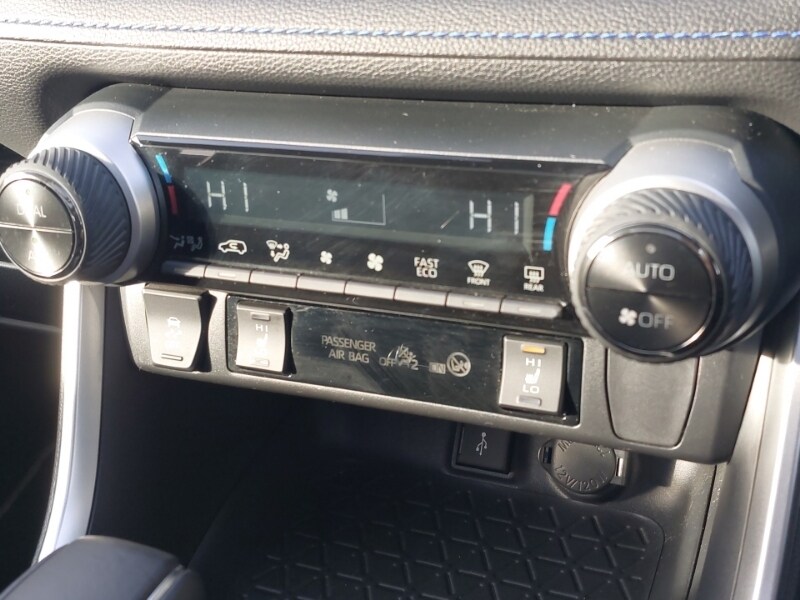 Used Toyota RAV4 2022 for sale - 77580508: Photo 18